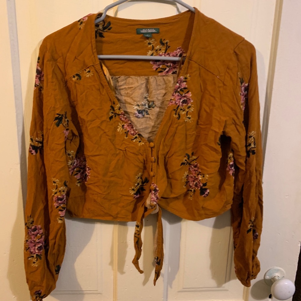 Mustard yellow flower long sleeve crop top
